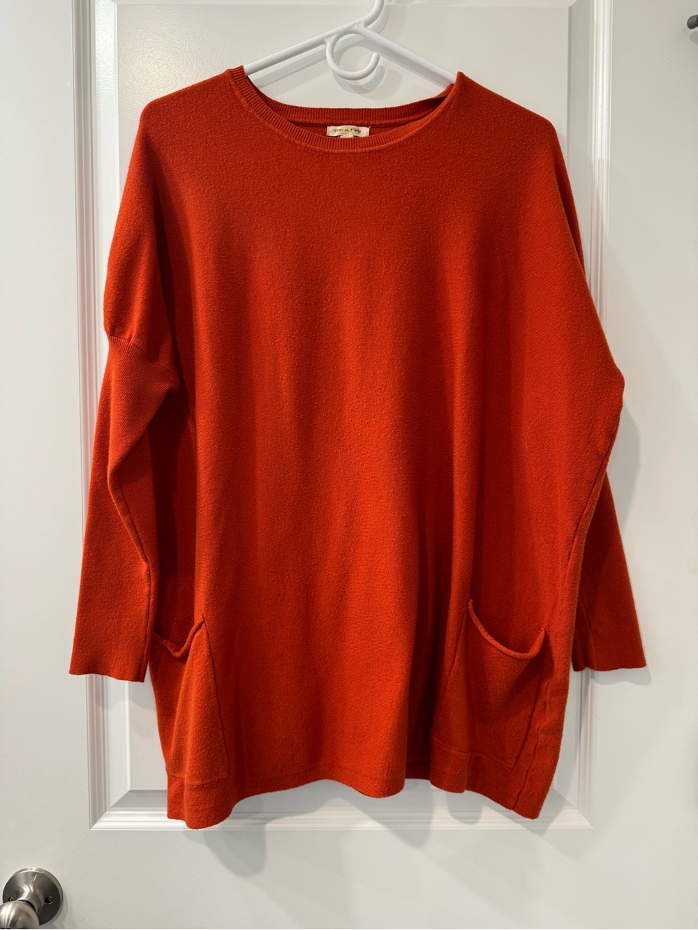 tea n rose Vibrant Orange Knit Crewneck
